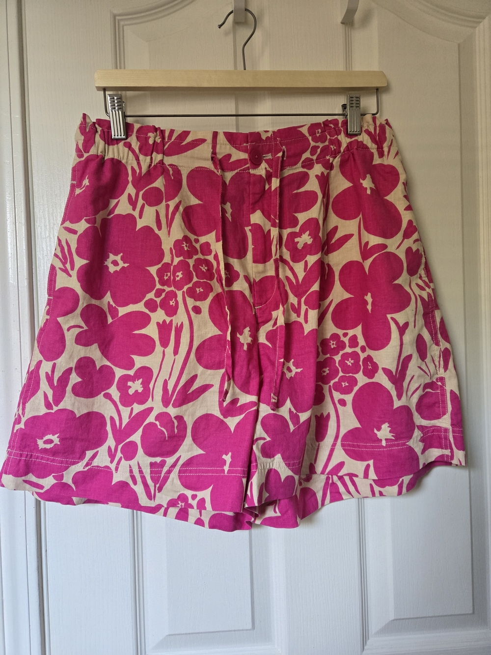 Uniqlo x Marimekko Pink Floral Cotton Shorts